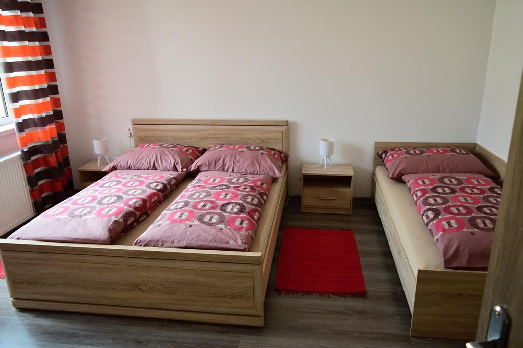 Apartmany Lenko - Near Thermal Aquapark Tatralandia Liptovský Mikuláš Екстериор снимка
